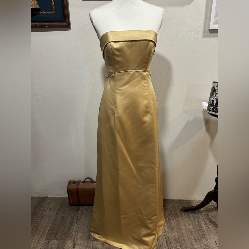 Bella Formals by Venus gold formal dress w/ drape 8L hand beaded strapless zipup